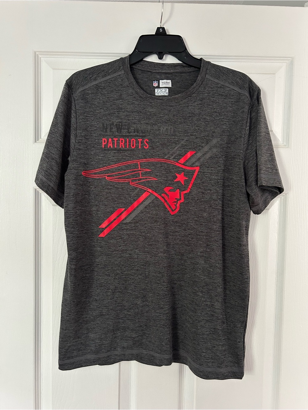 NFL New England Patriots Gray Tee with Red Logo - Team Apparel